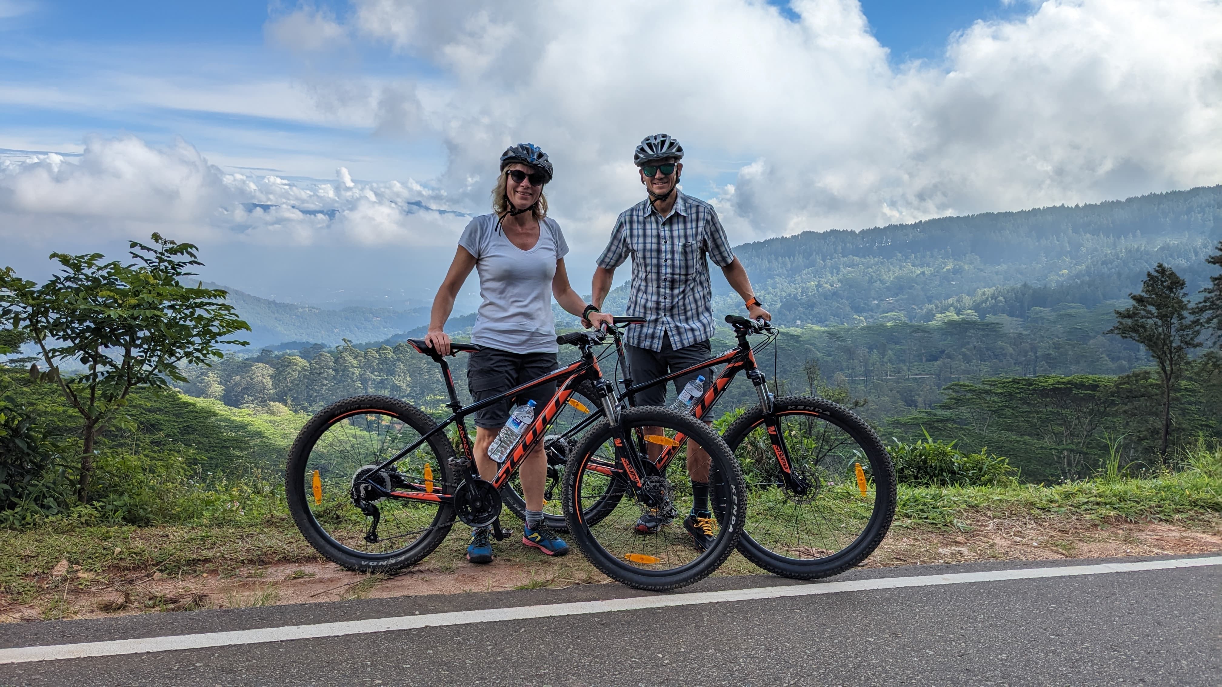 Cycling trail in Sri Lanka - c5