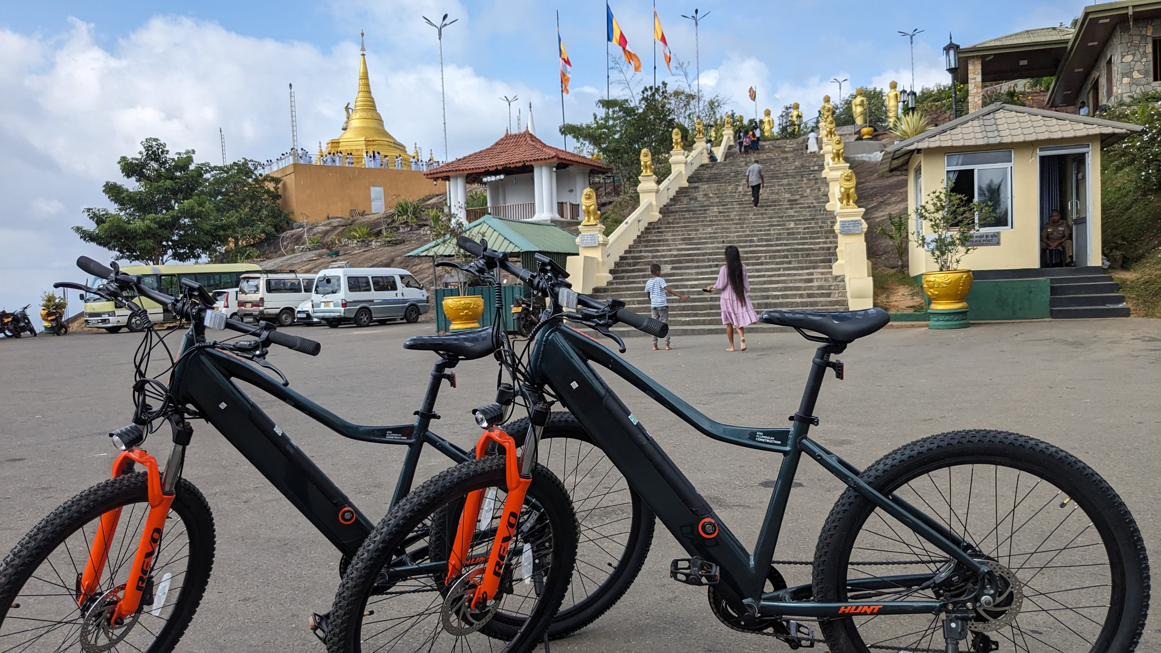 Cycling trail in Sri Lanka - c7